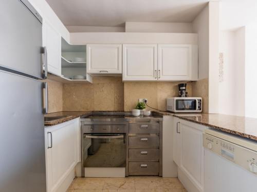 Apartment Michelangelo-2 By Interhome