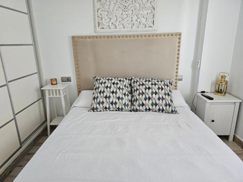 Apartamento Primera L�nea de Playa Con Vistas Al Mar