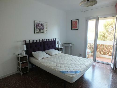 Apartamento Roses, 2 Dormitorios, 5 Personas - Es-204-22