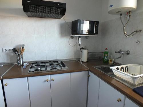 Apartamento Roses, 2 Dormitorios, 5 Personas - Es-204-22