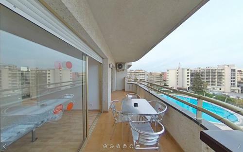 Apartamento 520 � Golden Coast Paradise