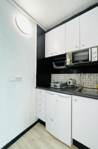 Apartamento Peque�o Apto. Familiar A Pasos Del Mar