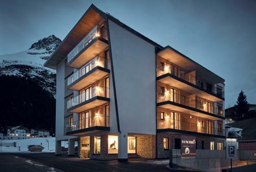 Hotel Marangun