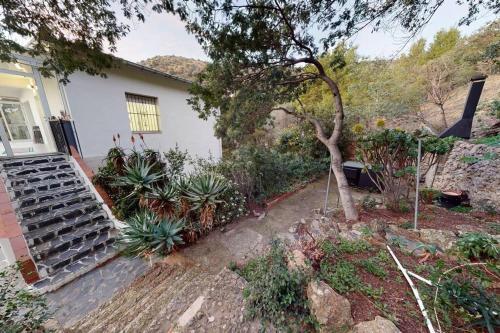 2gir - Sea View And Garden Apartment