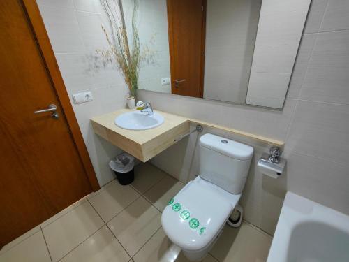 Apartamento Roses, 2 Dormitorios, 6 Personas - Es-258-28