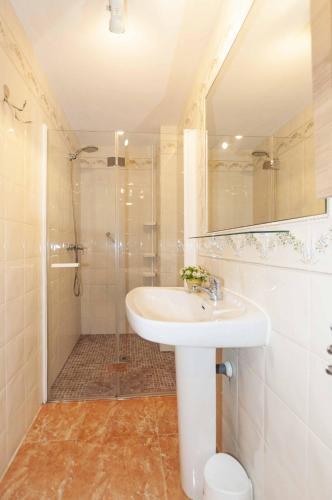 Apartamento 1232 Gaudi 100m Playa