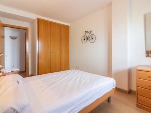 Apartamento Roses, 2 Dormitorios, 4 Personas - Es-228-166