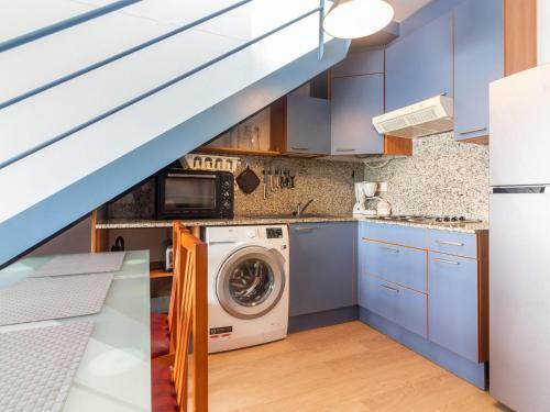 Apartamento Roses, 2 Dormitorios, 4 Personas - Es-228-166