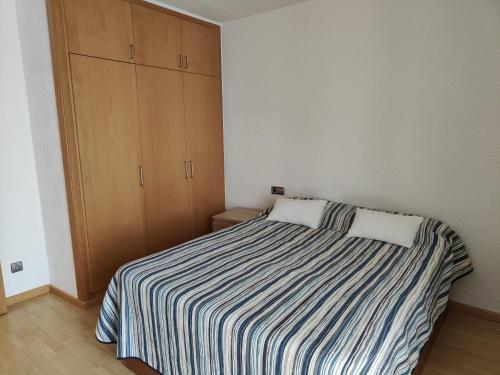 Apartamento Roses, 2 Dormitorios, 4 Personas - Es-258-128
