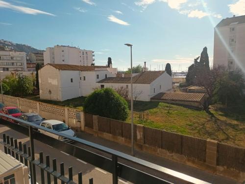 Apartamento Roses, 2 Dormitorios, 4 Personas - Es-258-128