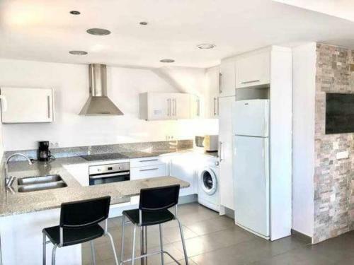 Amplio Apartamento Con Jard�n En Almadrava