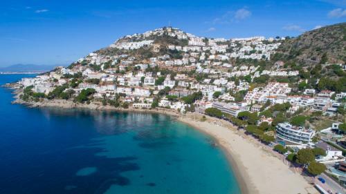Nc Apartments �tico Canyelles Mar - 5 Pax