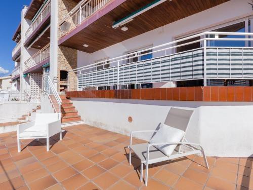 Apartamento Roses, 3 Dormitorios, 5 Personas - Es-228-94