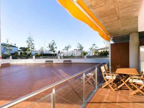 Apartamento Roses, 2 Dormitorios, 4 Personas - Es-228-123
