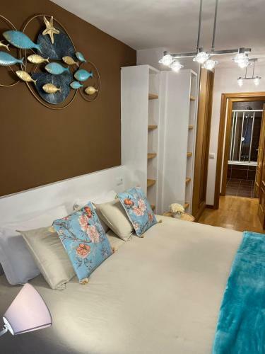 Apartamentos El Escudo Centro