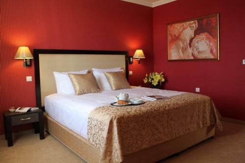 Tsarigrad Hotel