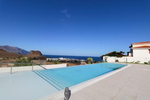 Agaete Sunset Vista With Jacuzzi 2-br Apartment