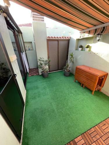 Apartamento Duplex Con Piscina Cerca Del Mar