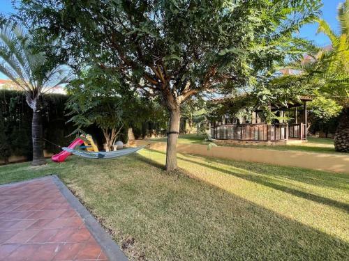 Preciosa Casa Con Jard�n Privado