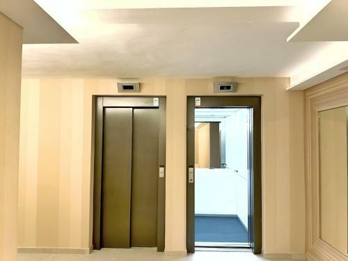 Apartamento Modern Oasis - Pool, Gym & Tennis