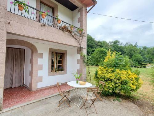 Casa De Los Valles En Rionansa
