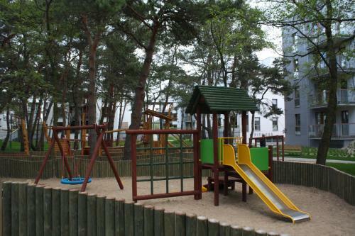 Apartamenty Karawela - Nadmorski Dw�r