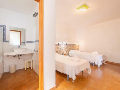 Can Camarroja By Sunvillas Mallorca