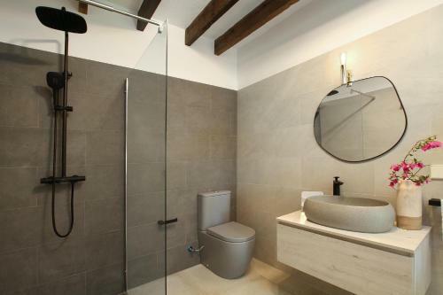 Superb Pollensa Villa - 5 Bedrooms - Villa Fiorever - Mountainside Views - Pool Table