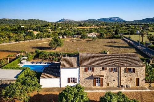 Superb Pollensa Villa - 5 Bedrooms - Villa Fiorever - Mountainside Views - Pool Table