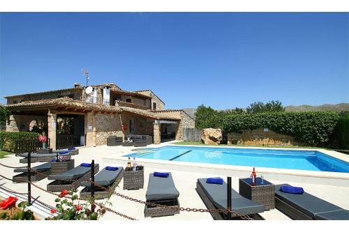 Superb Pollensa Villa - 5 Bedrooms - Villa Fiorever - Mountainside Views - Pool Table