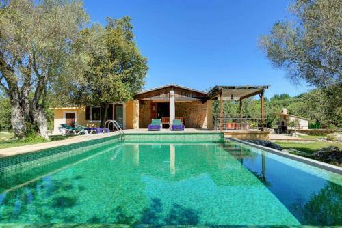 Villa Busqueroles Petit