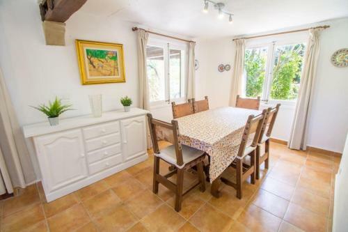 Charming Villa With A/c And Wifi