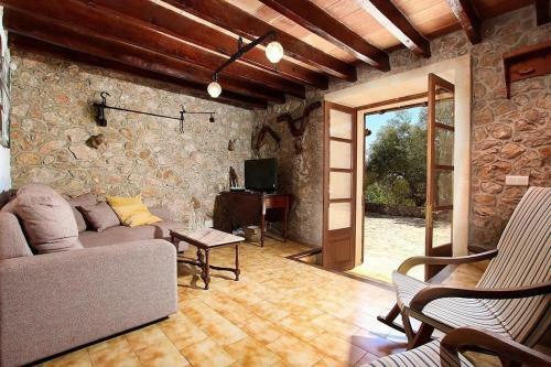 Villa Rustic House With Views To The Pollensa Mountains