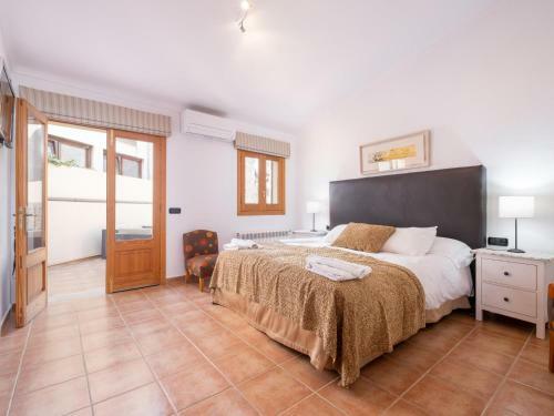 Townhouse Horta Den Menut By Sunvillas Mallorca