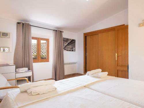 Townhouse Horta Den Menut By Sunvillas Mallorca