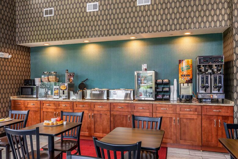 Motel Rodeway Inn And Suites Ithaca