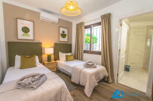 222 - Villa Noches De Luna By Villas Now Ltd