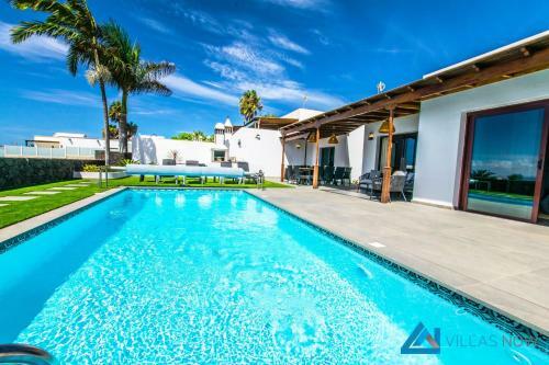 222 - Villa Noches De Luna By Villas Now Ltd