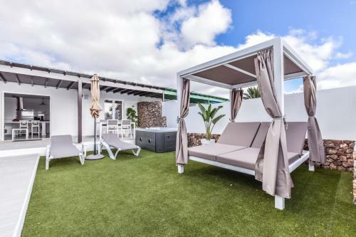 Villas New Lanzasuites Plus