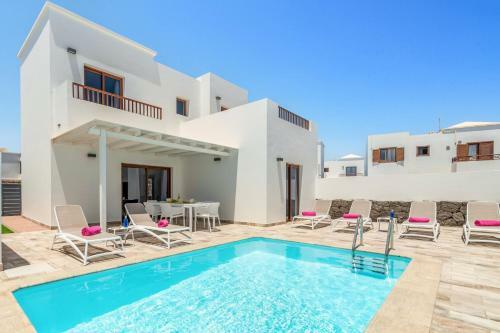 Villa Alicia By Villa Plus