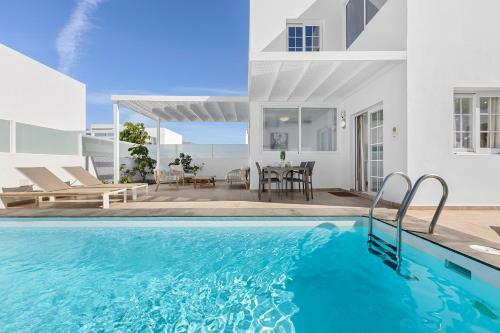 Villa Atl�ntica - Heated Pool In Playa Blanca