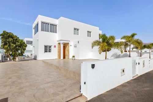 Villa Atl�ntica - Heated Pool In Playa Blanca