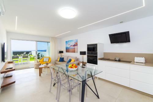 Villa Verde Blanca By Villa Plus