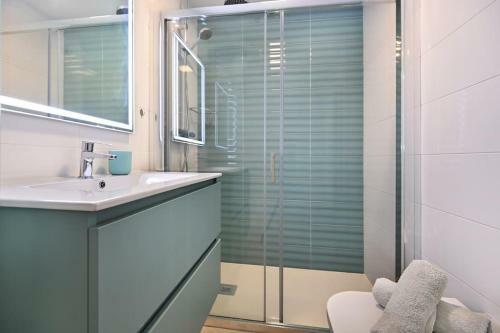 Apartamento New Flat, With Roof Terase&pool