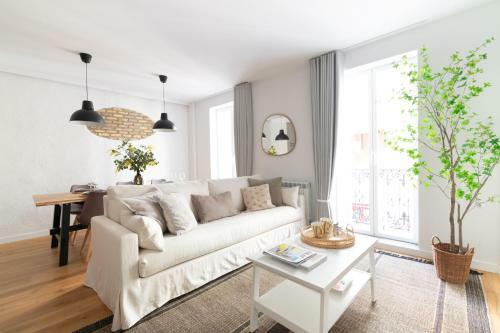 Incre�ble, Amplio, C�modo Y C�ntrico Apartamento