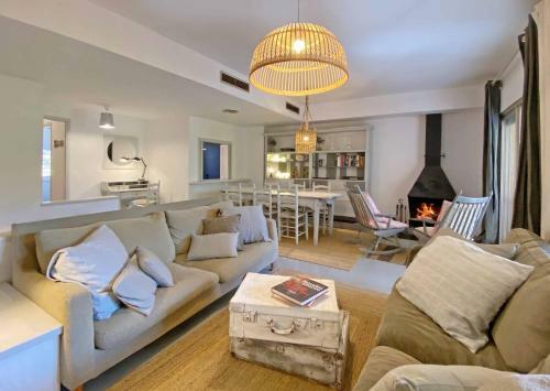 Apartamento Golf Beach House, D�plex Con Jardin En Pals