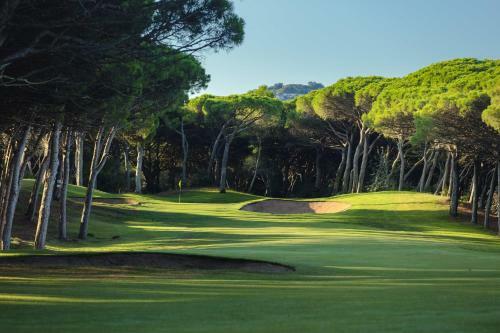 Apartamento Golf Beach House, D�plex Con Jardin En Pals