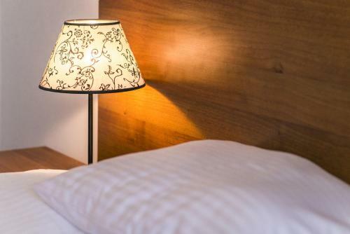 Hostal Scsk Brze?no