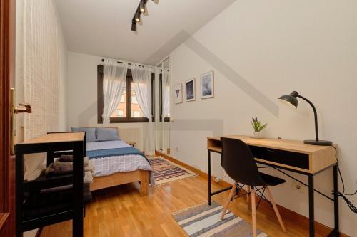 Apartamento Verdemar - Con Plaza de Garaje A 5 Min Del Centro.