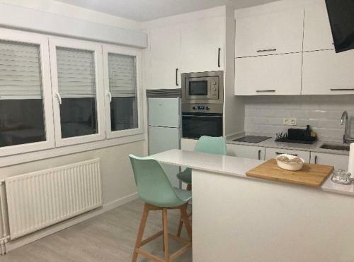 Apartamento Gascona 26 - Pleno Centro, Muy Tranquilo, Parking Gratis En Mismo Edificio, Ascensor, Wifi